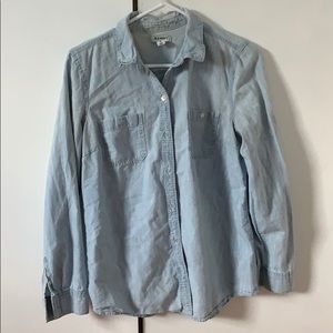 Old Navy light blue jean shirt